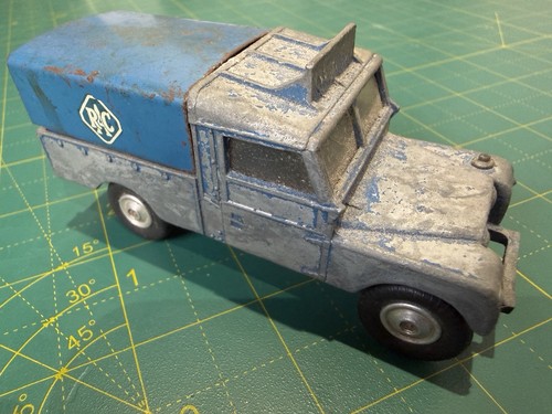Vintage corgi land - corgi, 109