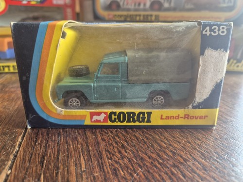 Vintage corgi 438 - land, rover
