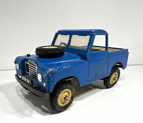 Britains 1975 land rover swb - britains,